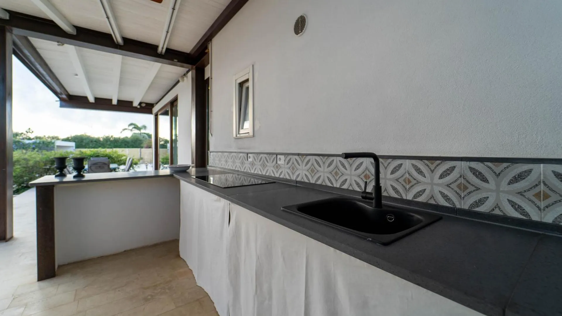 Isola Country House - Villa By The Beach 普利米里欧