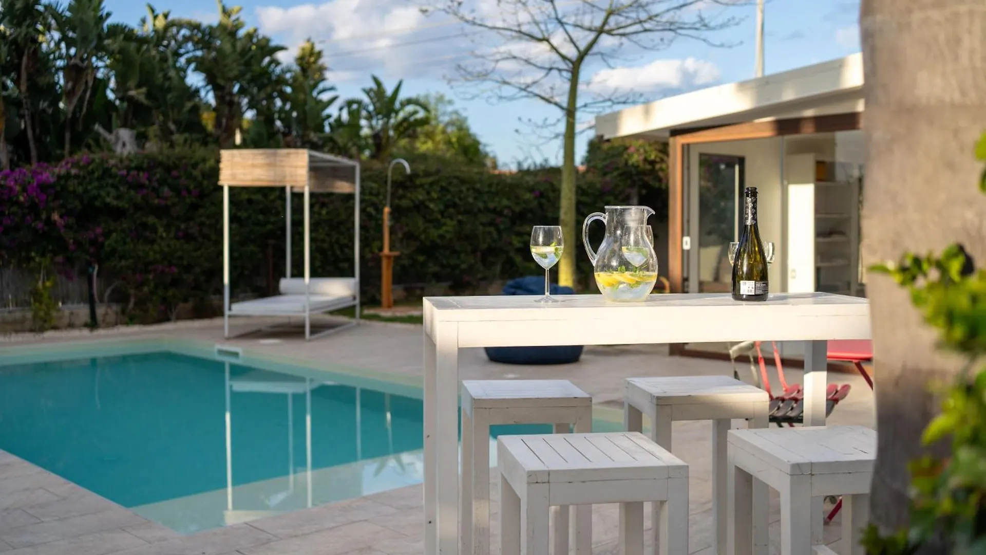 Isola Country House - Villa By The Beach プレンミリオ
